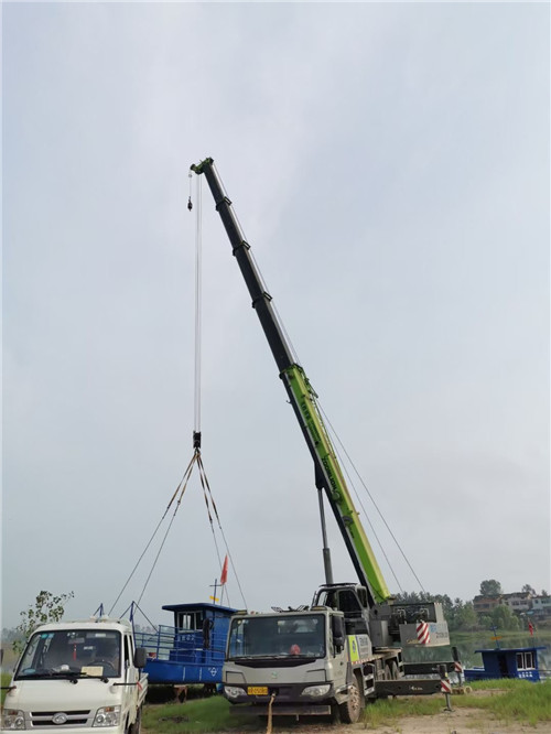 玄武区桥梁建设吊装案例